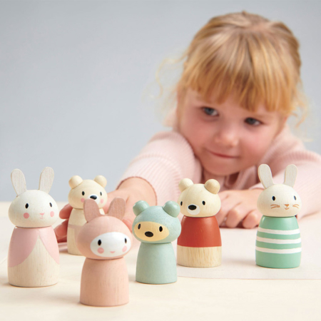 Photo de Tender Leaf Toys® Famille de lapins en bois Bunny Tales