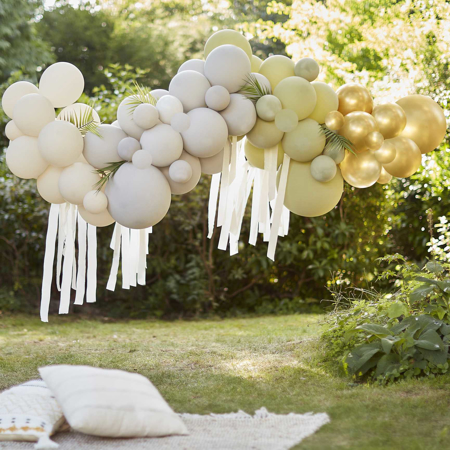 Photo de Ginger Ray® Kit d'Arche en ballons Green, Cream, Grey & Gold Chrome