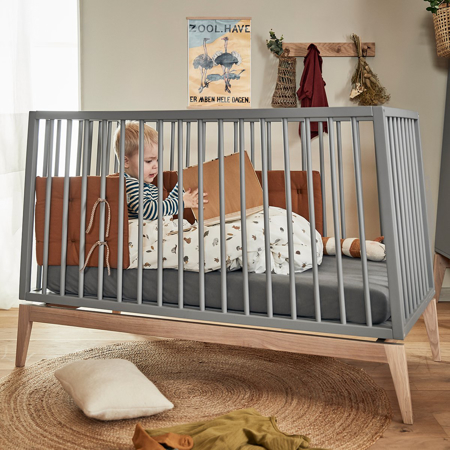 Photo de Leander® Drap housse pour lit de bébé Cool Grey 120x60 (2 pièces)